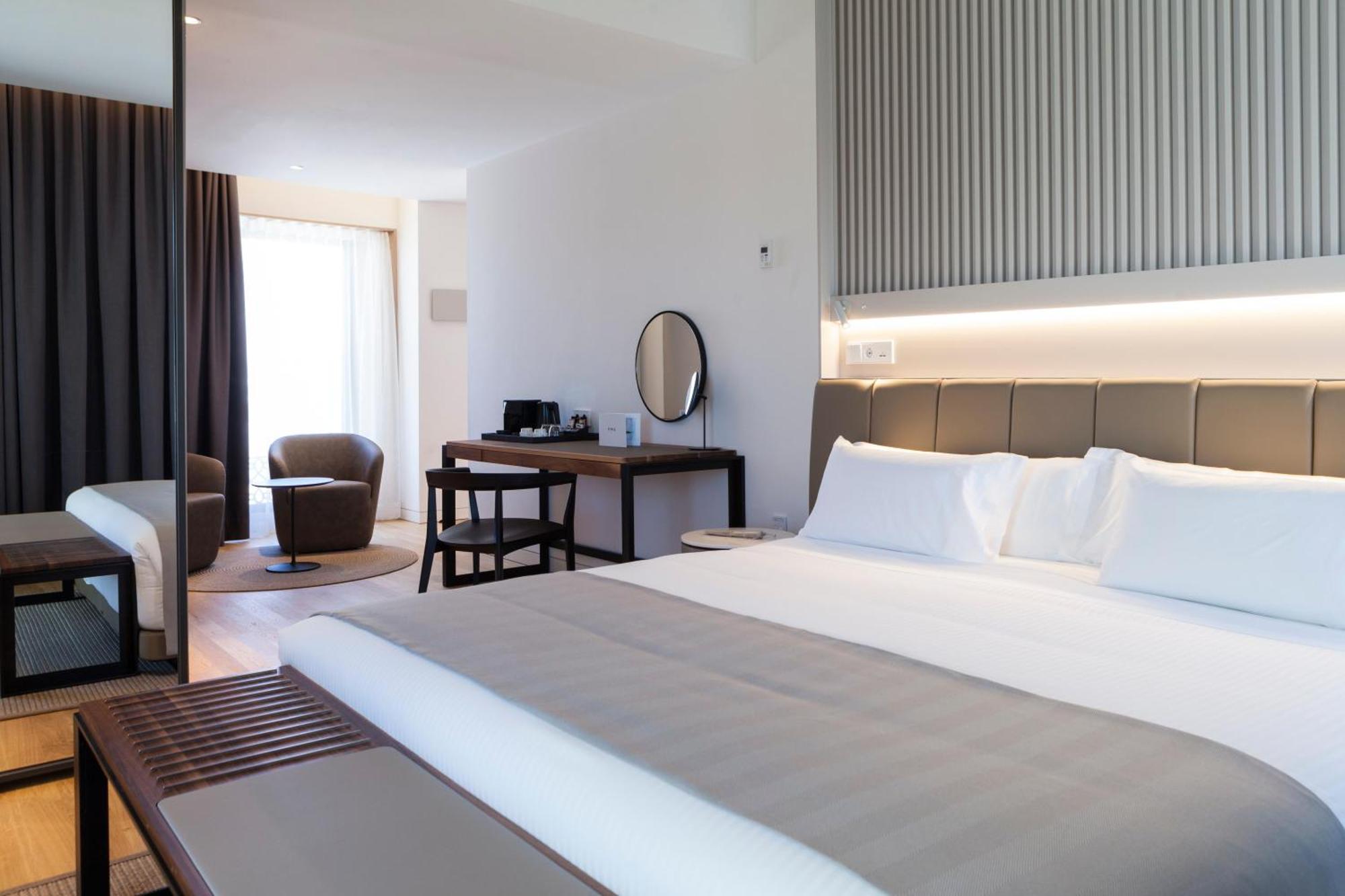 Hotel Kivir Seville Exterior photo